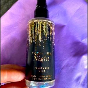 Bath Body Works- INTO THE NIGHT SPRAY 3 oz